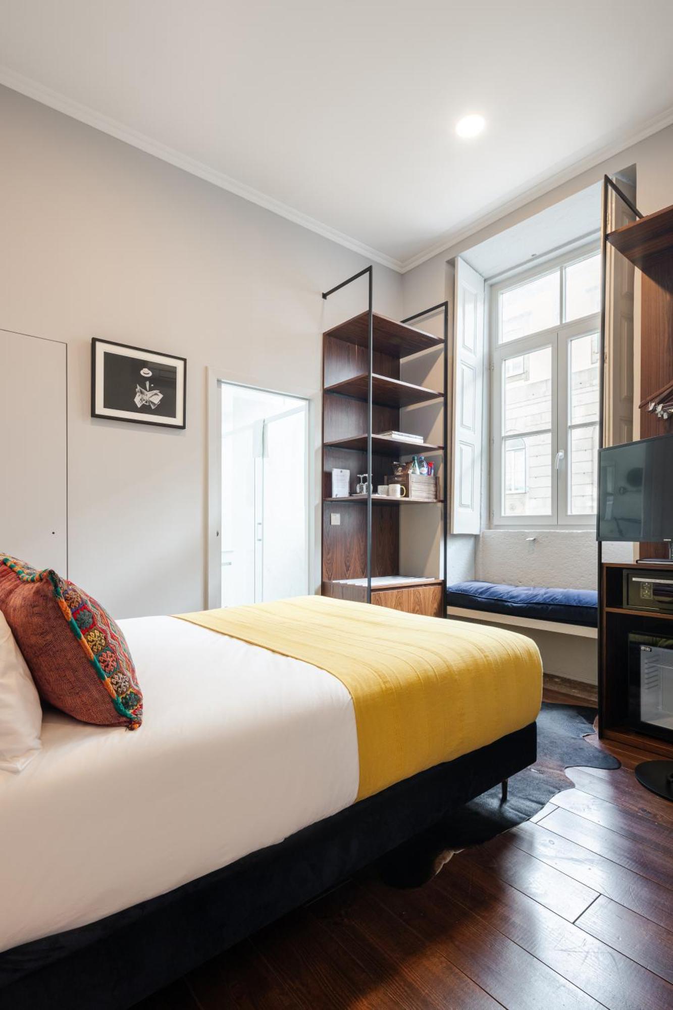Pensión Utopian Hotel, A Charming Oporto