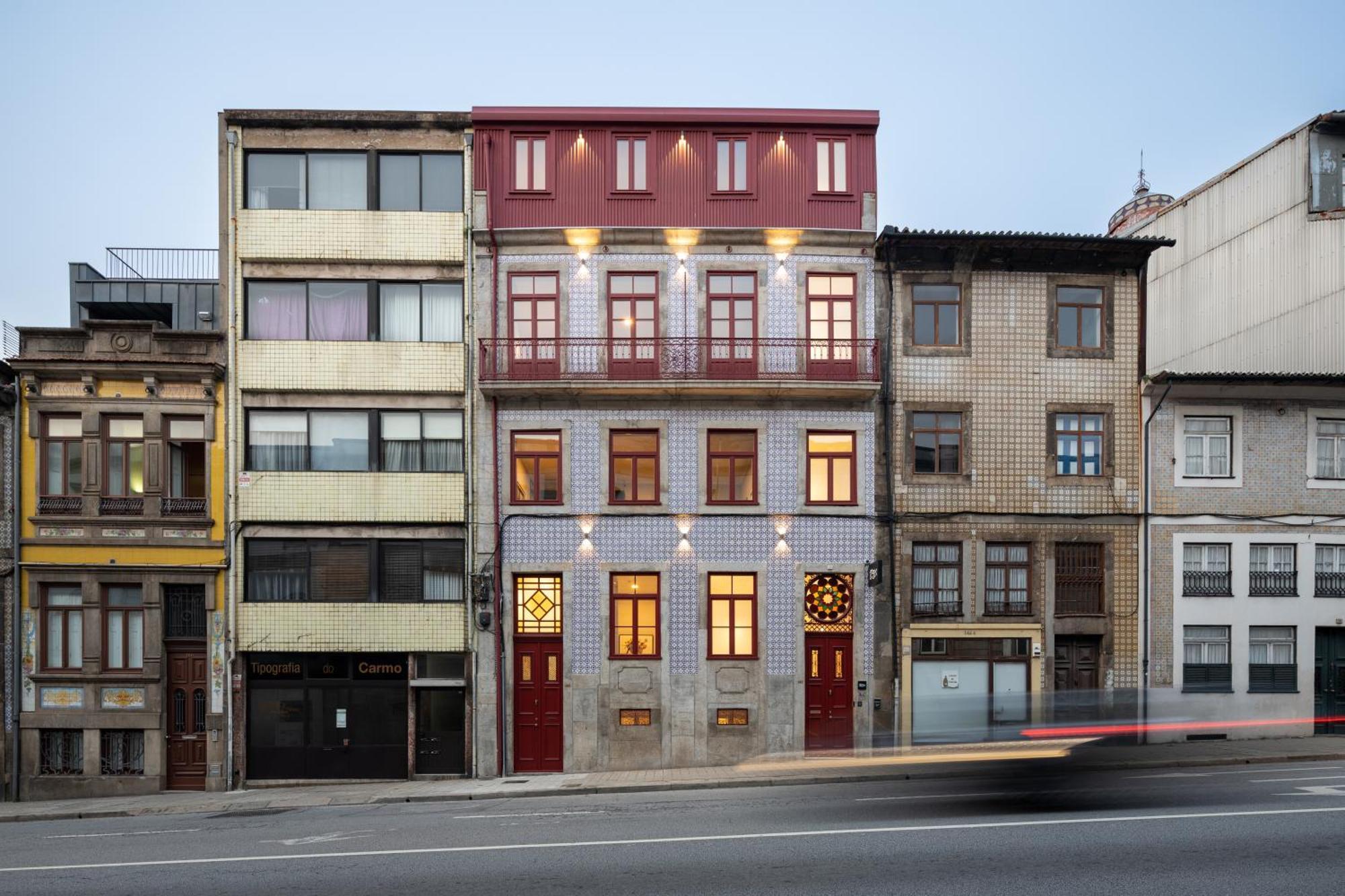 Pensión Utopian Hotel, A Charming Oporto