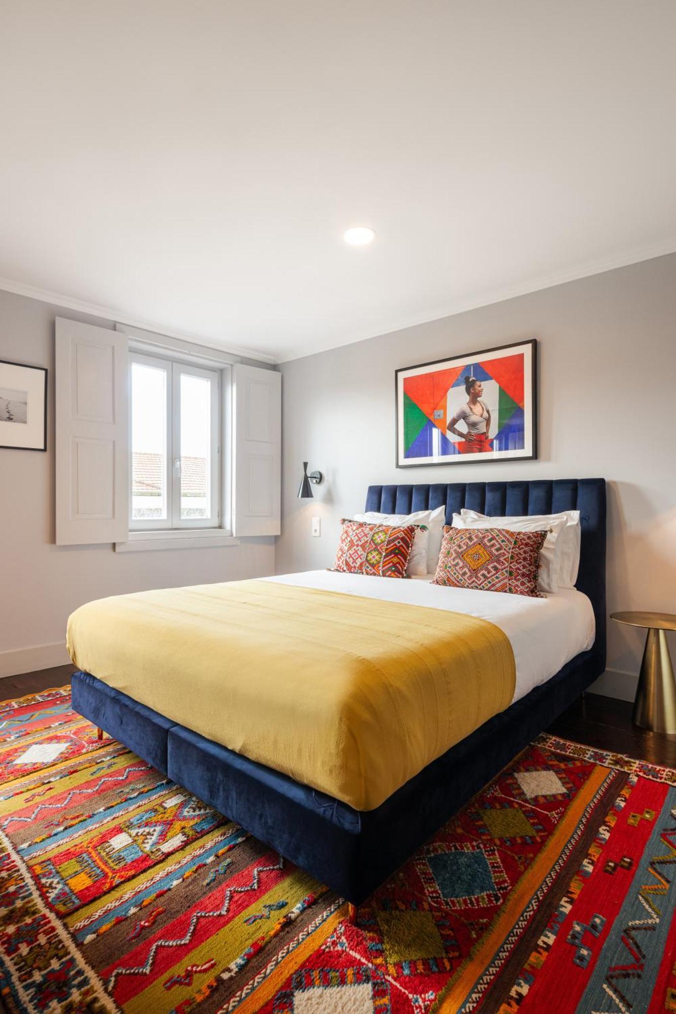Utopian Hotel, A Charming Affittacamere